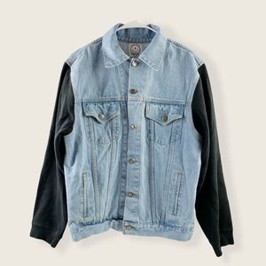 Too Ugly For L.A. The Logan Denim Jacket Large !